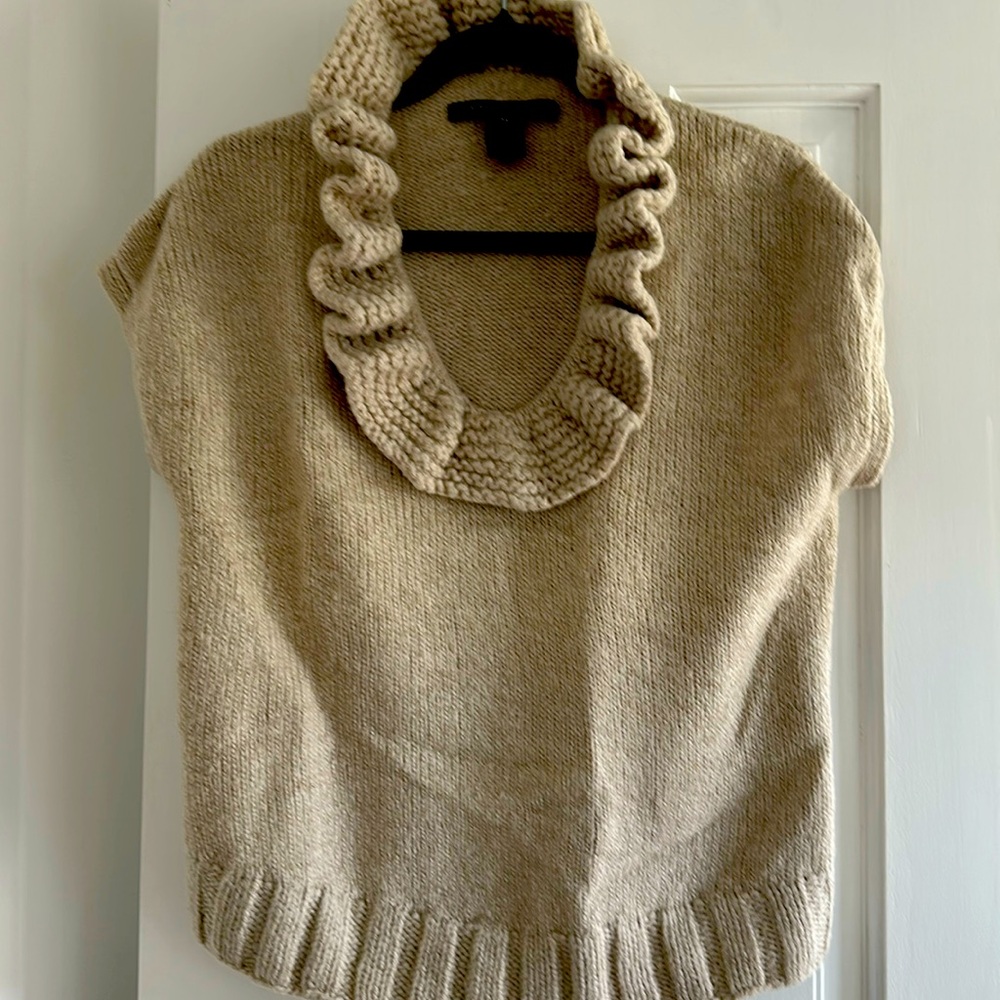 Marc Jacobs sleeveles sweater ♥️